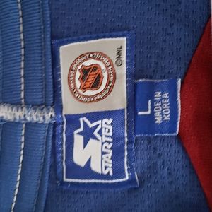 Starter NHL Colorado Avalanche jersey. Size L. Blue & Crimson.